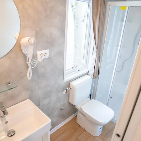 Happy Camp In Don Antonio Glamping Village Campsite Giulianova